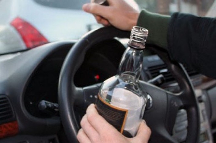 «Драгер» ледь не зламався:  У Нетішині поліція зупинила геть п’яного водія