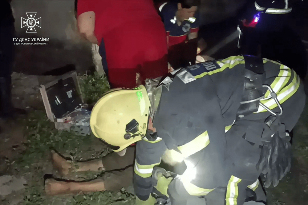 У Дніпровському районі внаслідок пожежі постраждали двоє жінок (ВІДЕО)
