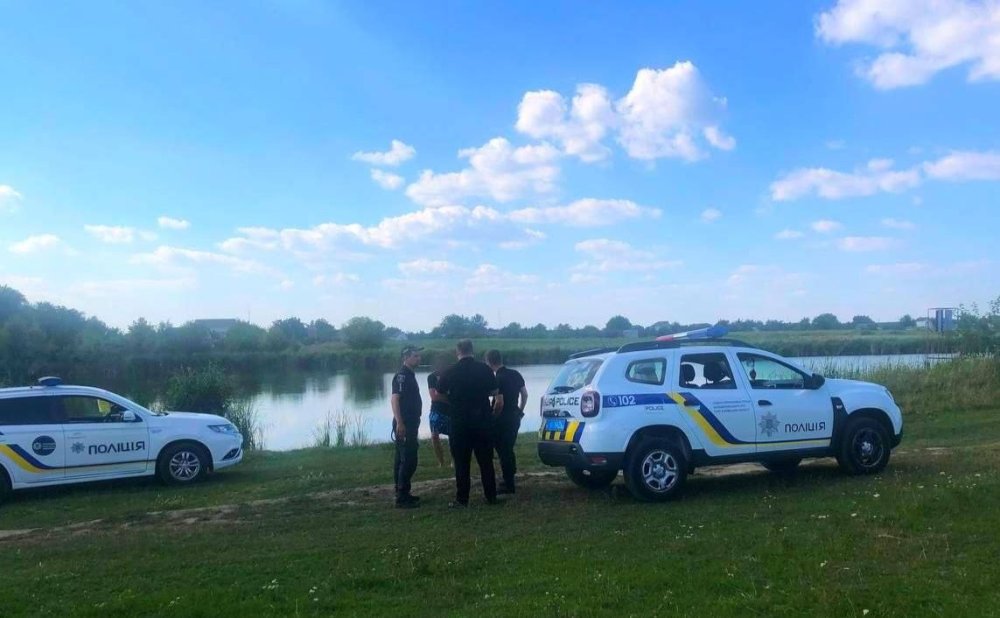 Пішов купатися та не повернувся: на Київщині потонув 32-річний чоловік