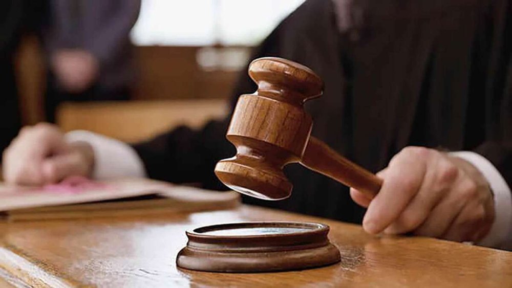 Мешканця Синельникового судитимуть за розбещення 10-річної дівчинки