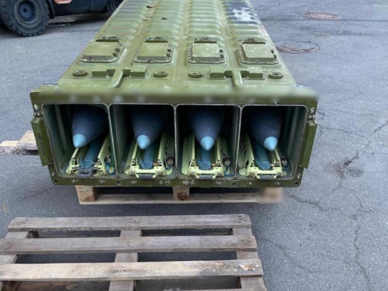 Мешканці Київщини переховували російський ЗРК “Тор” та ракети до нього (ФОТО)