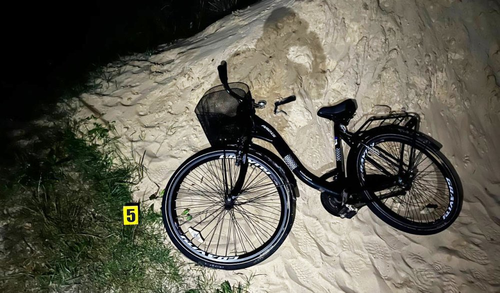 Двоє загиблих та поранена: На Рівненщині юний мотоцикліст збив чоловіка з велосипедом (ФОТО)