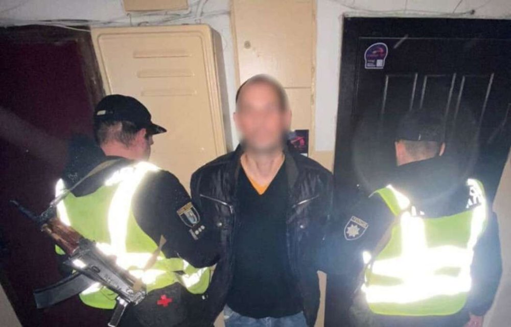 У Києві безробітний містянин роками їв вуличних котів (ФОТО)