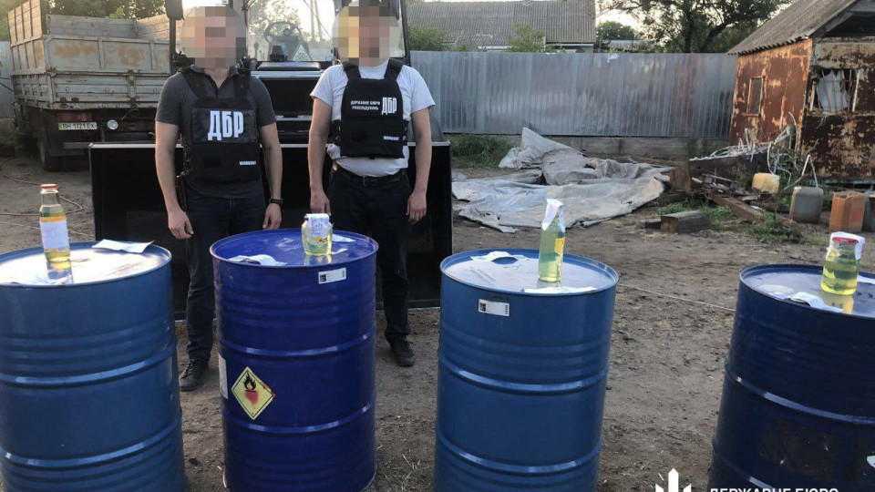 На Одещині командир взводу ППО продав стратегічні запаси палива на 1,4 млн гривень