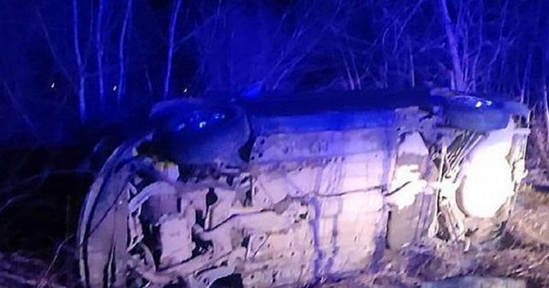 На Самбірщині водій не справився з керуванням автомобіля: постраждало троє людей