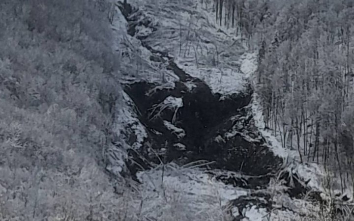 На Закарпатті стався зсув ґрунту: у Тячівському районі готуються до евакуації
