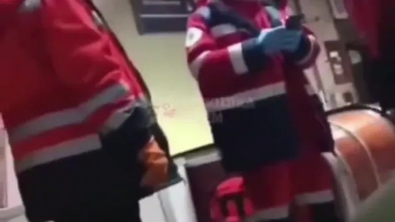 У Києві медики в метро відмовилися допомагати військовому із контузією (ВІДЕО)