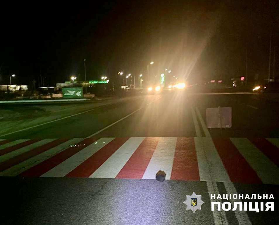 На Житомирщині 28-річний водій на пішохідному переході скоїв смертельний наїзд на людину (ФОТО)