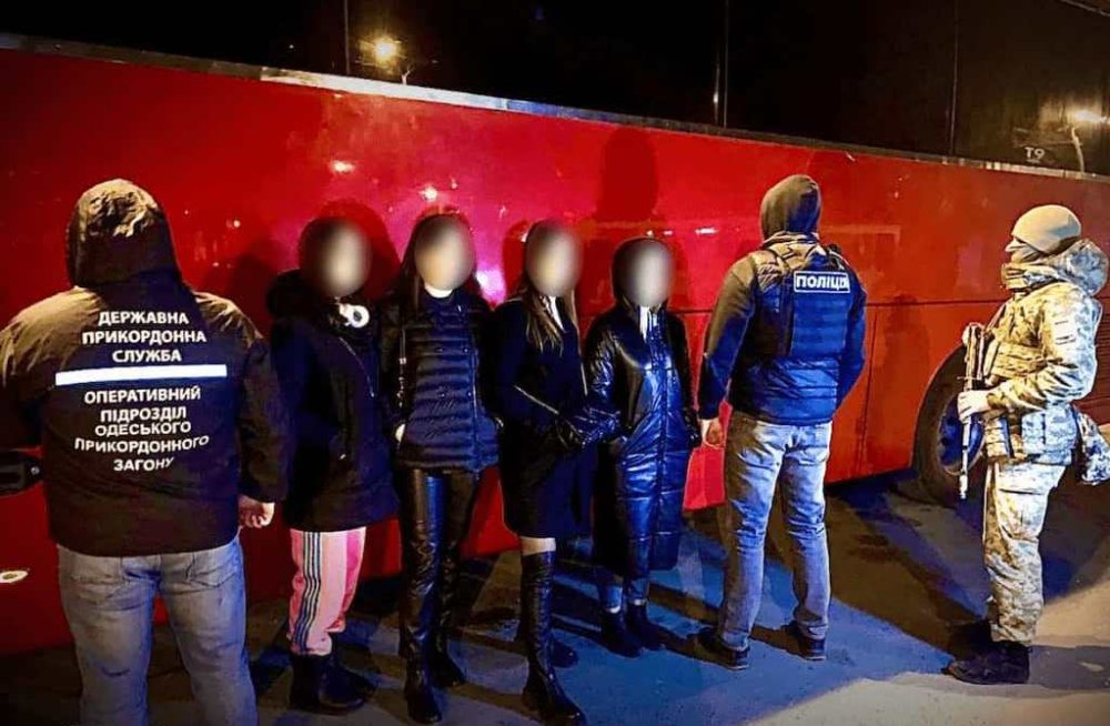 В Одесі затримали сутенера, який контролював повій у місті та відправляв їх на «експорт» (ВІДЕО)