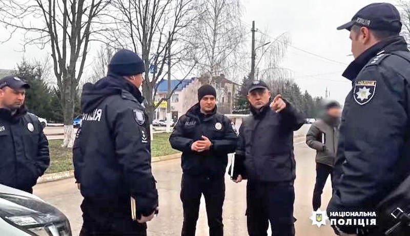 На Одещині поліцейські затримали підозрюваного у вбивстві військовослужбовця ЗСУ (ВІДЕО)