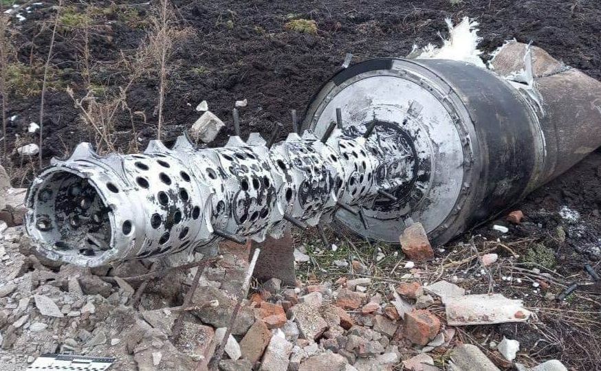 Атака на Київ: із однієї зі збитих ракет витекло токсичне паливо