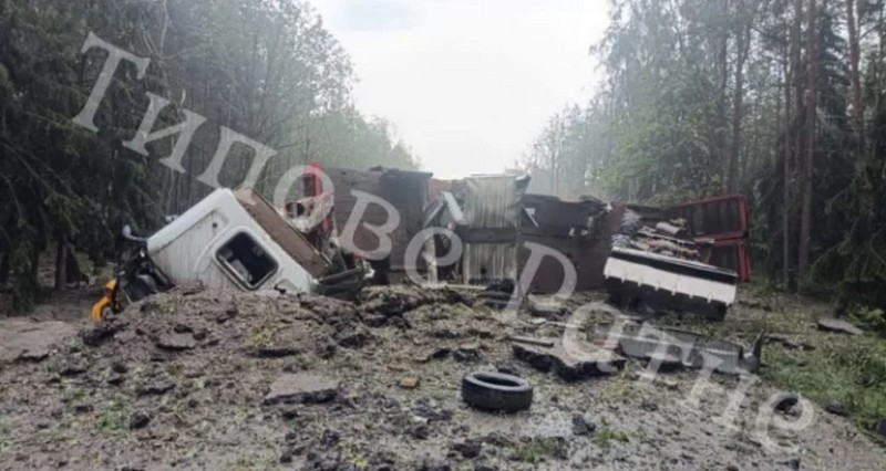 На Волині під час грози на дорозі здетонувала міна: є поранені