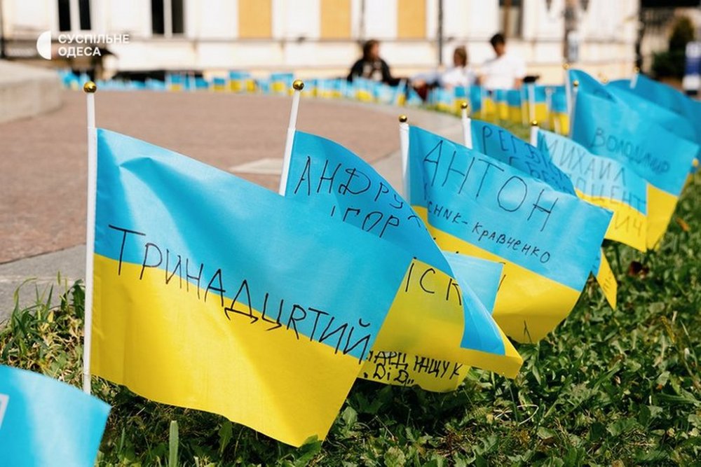 В Одесі п'яна жінка сходила в туалет на меморіалі загиблих воїнів: порушницю затримали