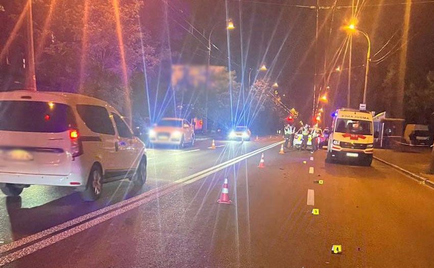 У Києві водій позашляховика тікав від патрульних і збив на смерть пішохода (ФОТО)