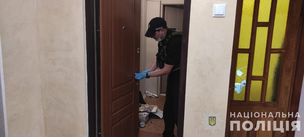 На Вінниччині чоловік застрелив дружину, тяжко поранив ії подругу та вкоротив собі віку (ФОТО)