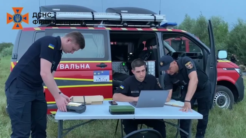 На Прикарпатті під час купання у Дністрі загинули одразу троє молодиків (ВІДЕО)