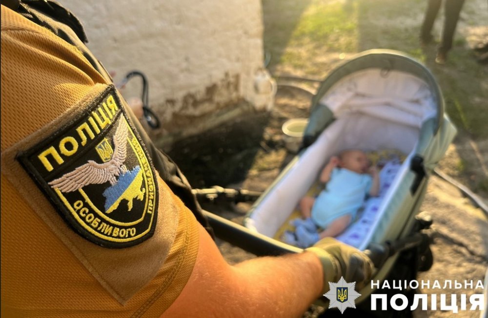 На Полтавщині поліція знайшла викрадене немовля та затримала того, хто це скоїв (ФОТО)