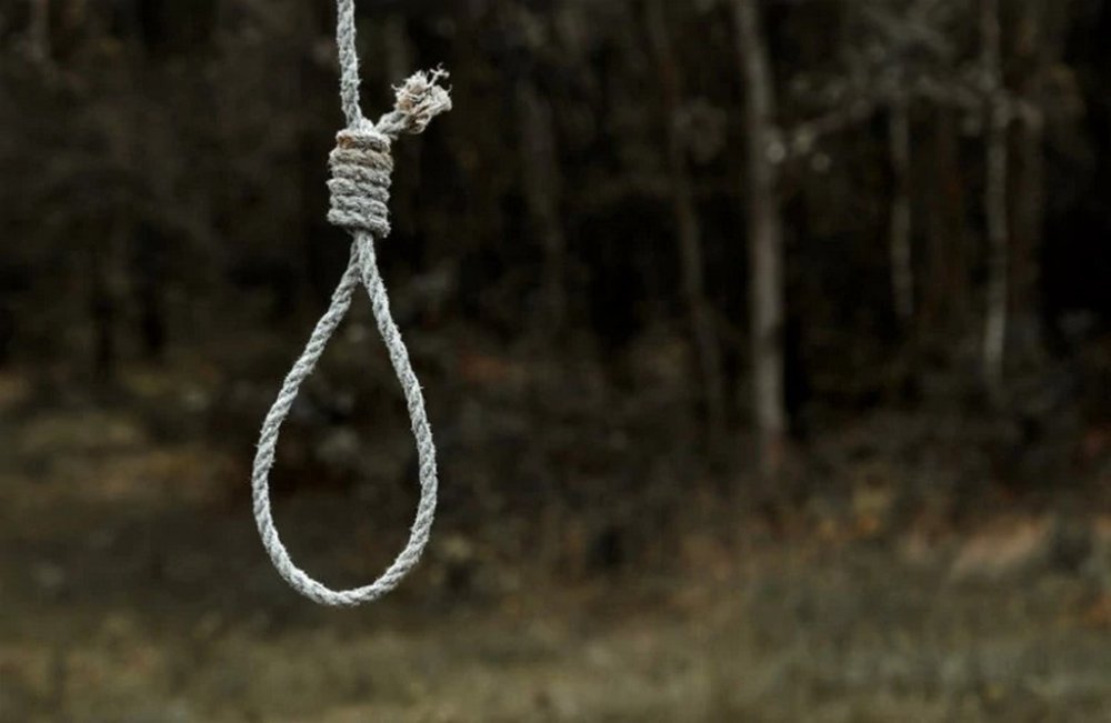 Судитимуть жителя Волині, який довів 13-річного сина до самогубства