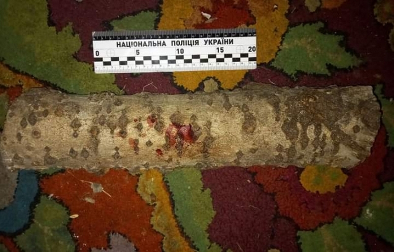 На Вінниччині засуджено чоловіка, який поліном забив співчаркуальника до смерті