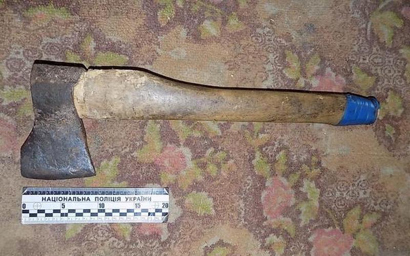 До 11 років ув’язнення засуджено жителя Київщини, який сокирою вбив знайому
