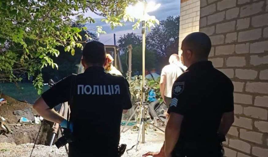 Вдарила молотком по голові: під Дніпром жінка вбила власного батька (ВІДЕО)