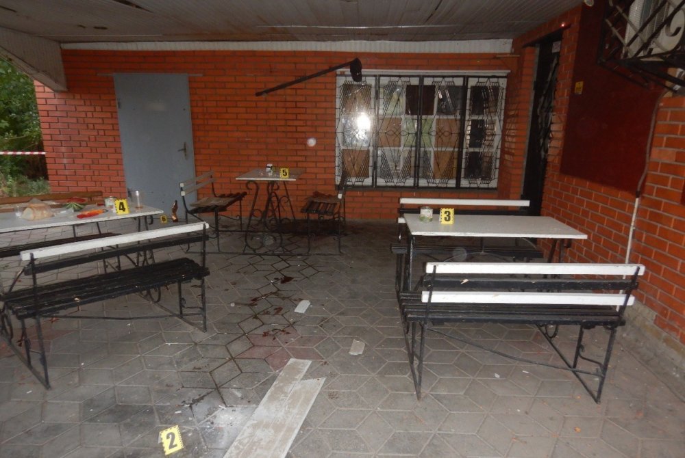 Один загиблий та п’ятеро поранених: у Херсоні повідомлено про підозру чоловіку, який підірвав гранату (ФОТО)