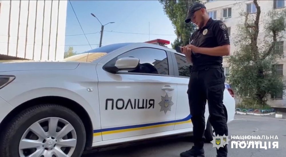 В Одесі затримали двох чоловіків, які в масках пограбували пенсіонера та його невістку (ФОТО)