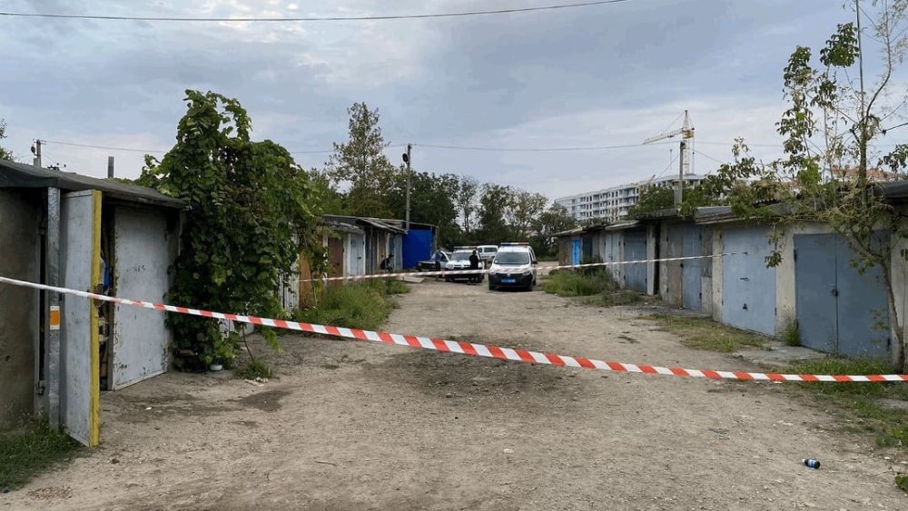 На Одещині чоловік кинув гранату в гараж з людьми