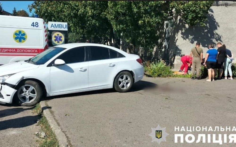 На Полтавщині дружина священника тричі наїхала на дружину полеглого військового