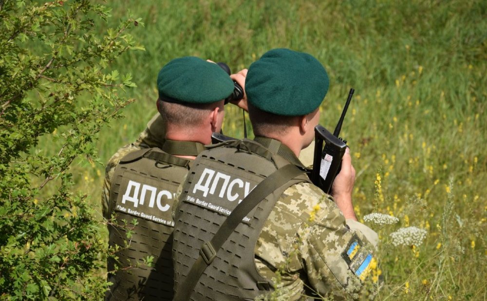 На Закарпатті нетверезий ухилянт переплутав схід і захід (ВІДЕО)