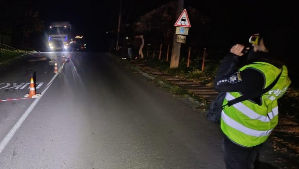На Львівщині водій на смерть збив 16-річного підлітка і втік з місця ДТП