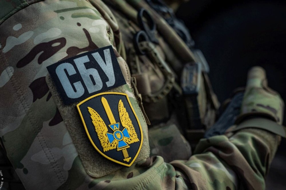 У Києві злодій прикинувся офіцером ЗСУ та поцупив у жінки майже пів мільйона гривень