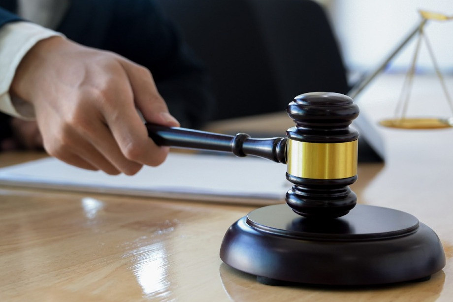 Суд виправдав одесита від звинувачень у побитті поліціянтів