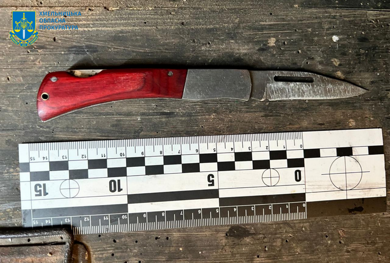 На Хмельниччині засуджено двох вбивць, які завдали жертві щонайменше 24 удари ножем (ФОТО)