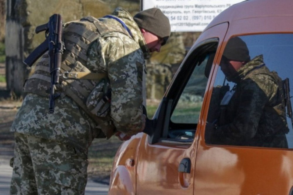 В Одесі водій травмував співробітника ТЦК, «прокотивши» на дверях авто