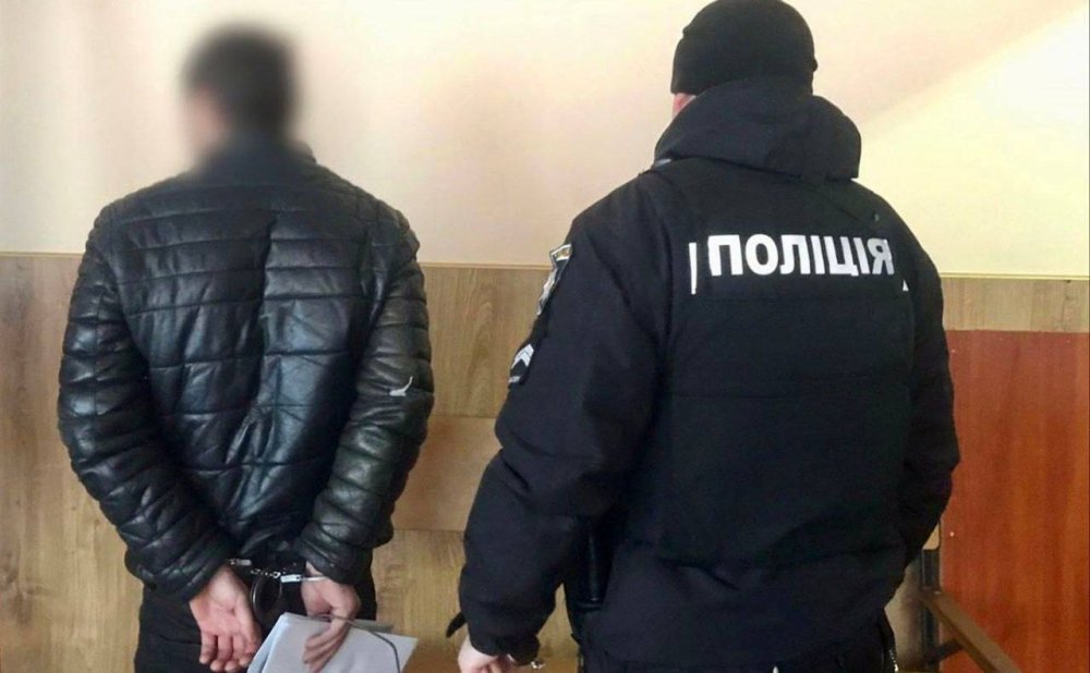 На Київщині покидьок психологічно та фізично катував 4-річну дівчинку