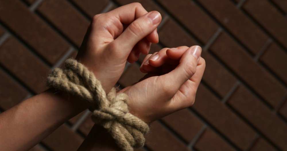 На Одещині 19-річного юнака судитимуть за викрадення, побиття та пограбування людини