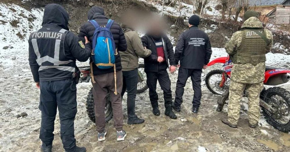 Львів'янин намагався втекти до Румунії на мотоциклі: задум не спрацював (ФОТО)