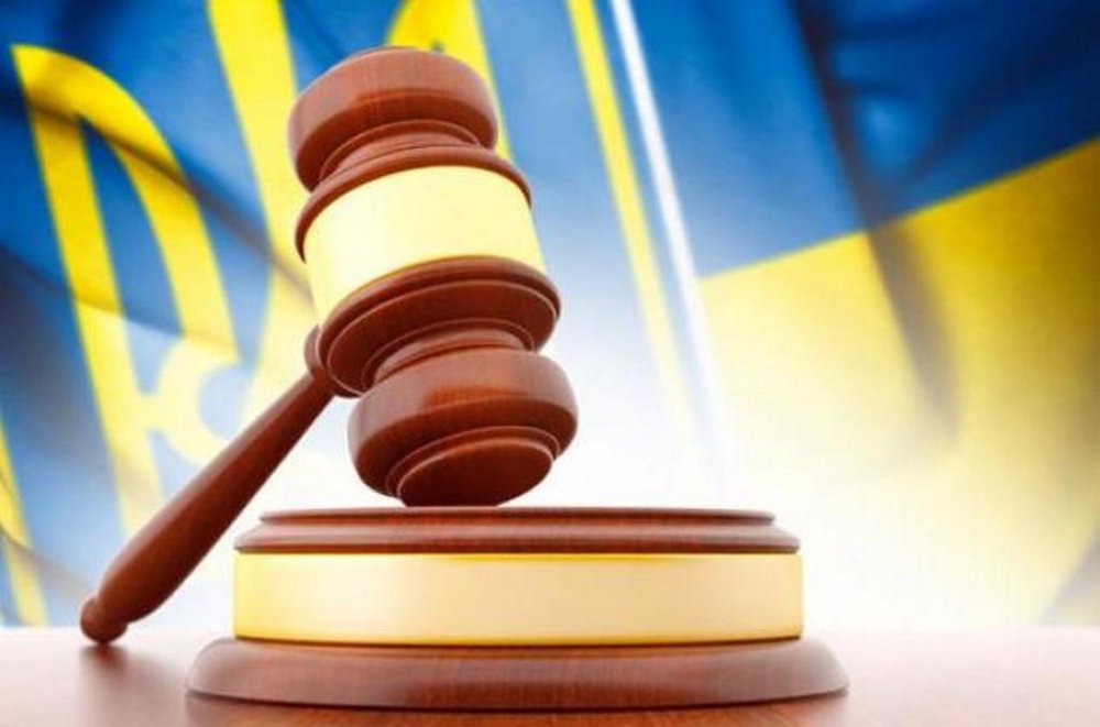 Суд конфіскував авто жінки, яка травмувала поліцейського, рятуючи чоловіка від ТЦК