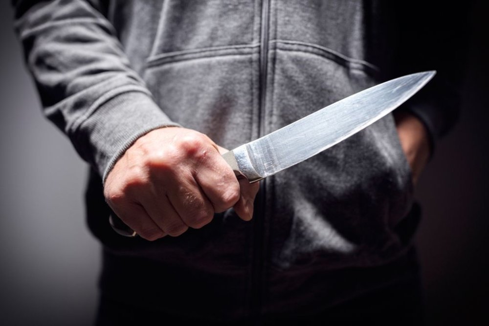 Вдарив ножем чоловіка у живіт та безжально вбив маленьку дитину: на Київщині засуджено нелюда