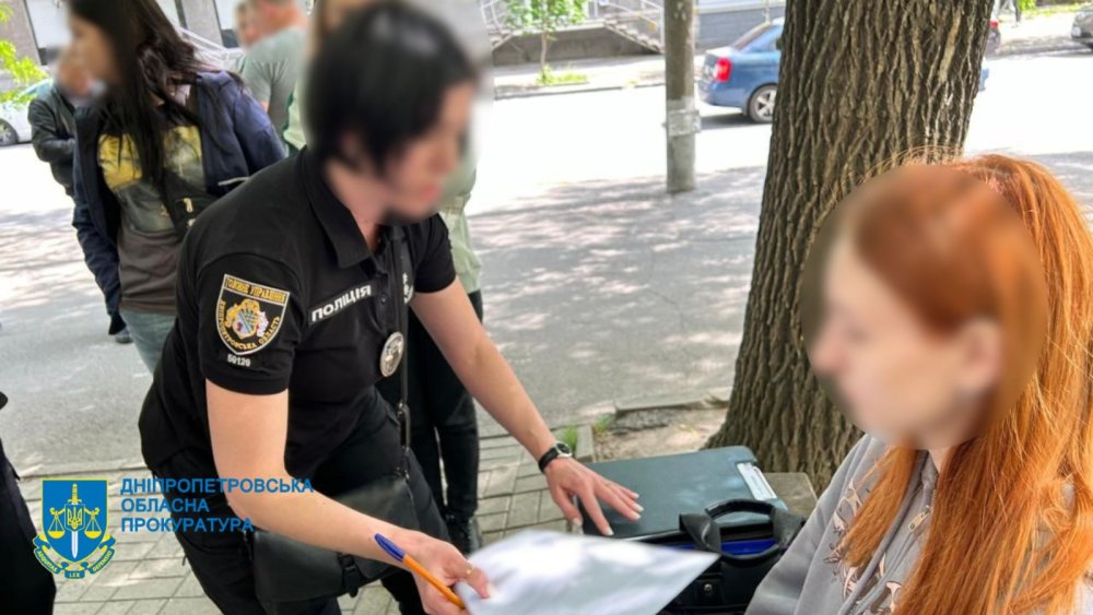 У Дніпрі засуджено 20-річну жінку, яка намагалася продати власну дворічну дитину (ФОТО)