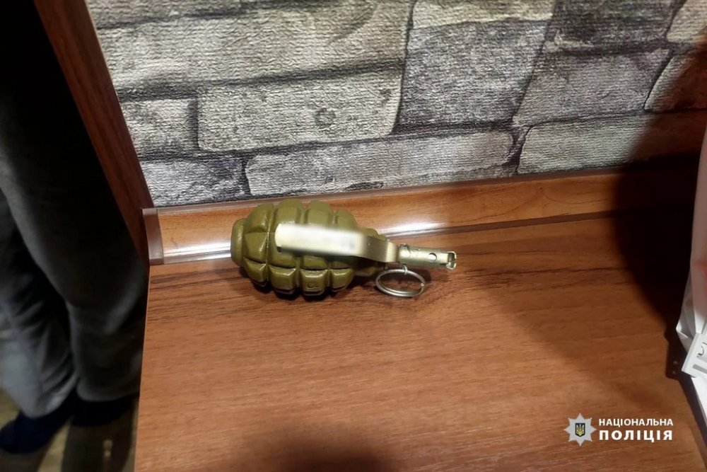Судитимуть жителя Ізмаїльського району, який вбив односельця та під час затримання погрожував гранатою