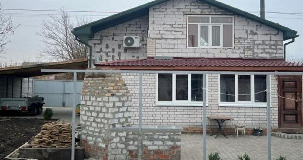 На Дніпропетровщині судитимуть командира в/ч, який змушував підлеглих будувати будинки для родичів