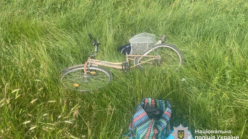 Військовий ТЦК збив жінку на велосипеді і втік з місця аварії