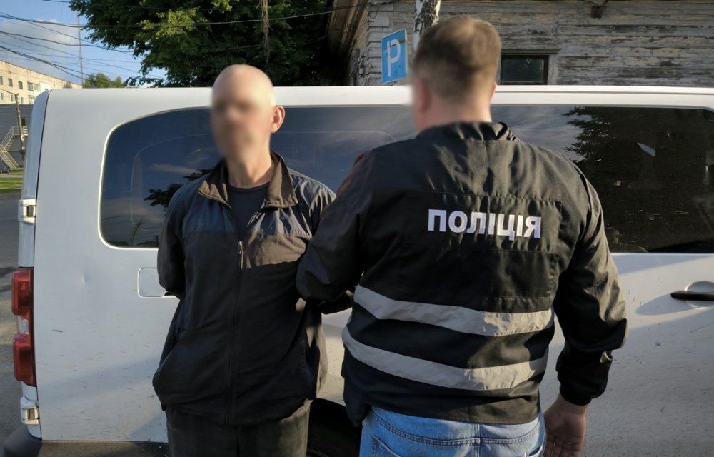На Чернігівщині затримано нелюдів, які цинічно пограбували стареньку немічну жінку (ФОТО)