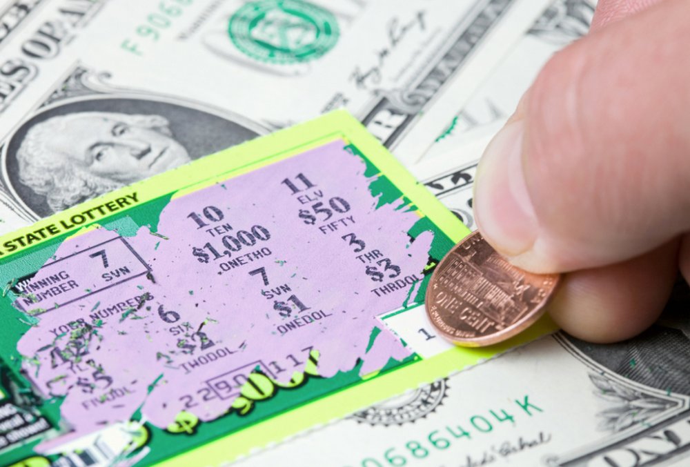 У США безхатько виграв 1$ млн у лотерею