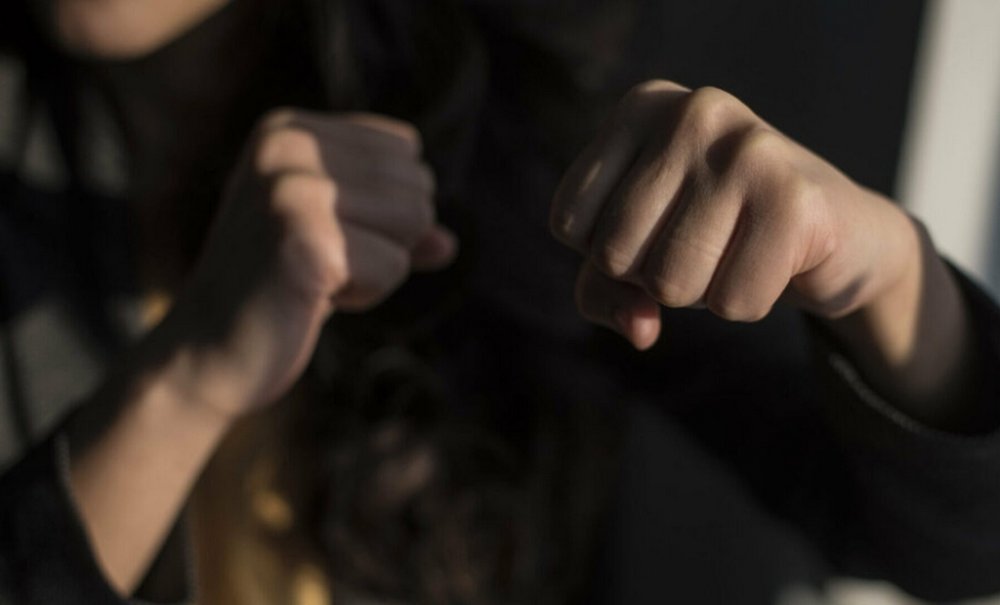Поліція Одещини викрила двох підлітків, які жорстоко побили безхатченка
