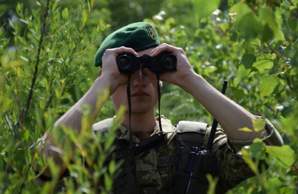 Прикордонник з Ужгорода втік до Словаччини і попросив політичного притулку