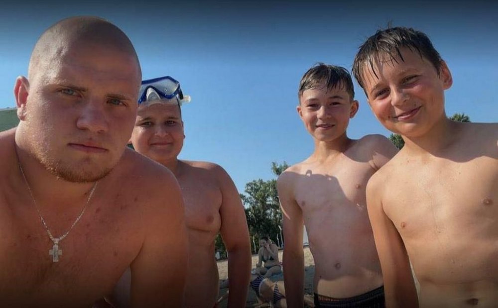 Столичний рятувальник витягнув з води трьох дітей, що тонули
