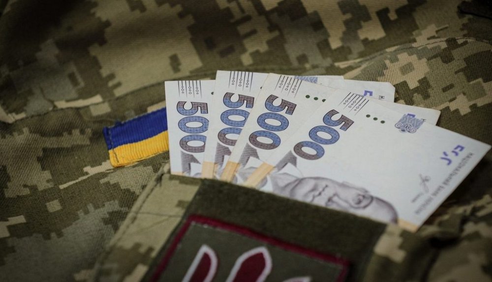 У разі добровільної здачі в полон українські військові не отримуватимуть грошових виплат